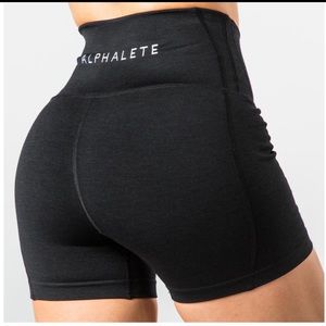 Alphalete Revival R6 Shorts - Process Black